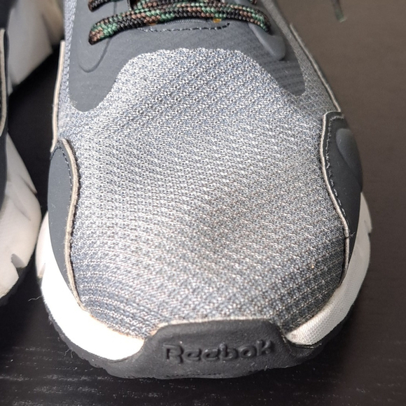 Reebok Zig Dynamica Running Shoes Big Kids 5.5 or Women's 7.5 24cm - Picture 13 of 17